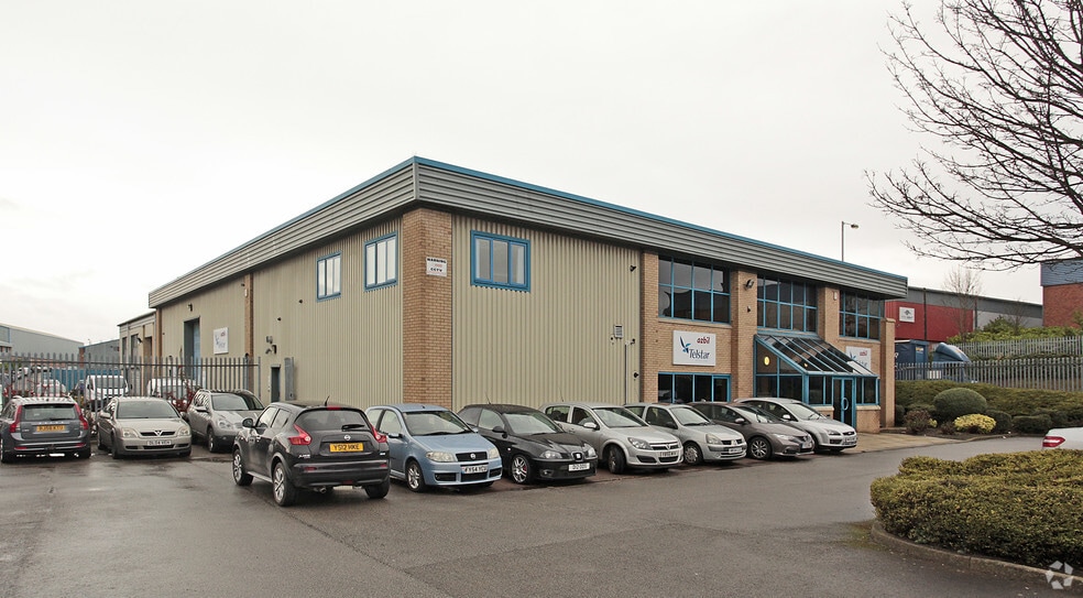 Horrace Waller V C Para, Dewsbury for sale - Primary Photo - Image 1 of 3