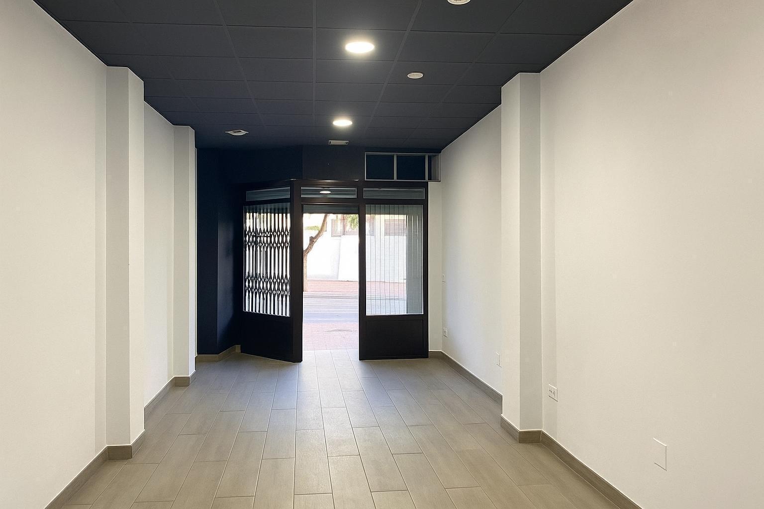 Retail in Aspe to rent Interior Photo- Image 1 of 4