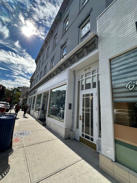 35-37 Purchase St, Rye, NY for rent - Building Photo - Image 1 of 7