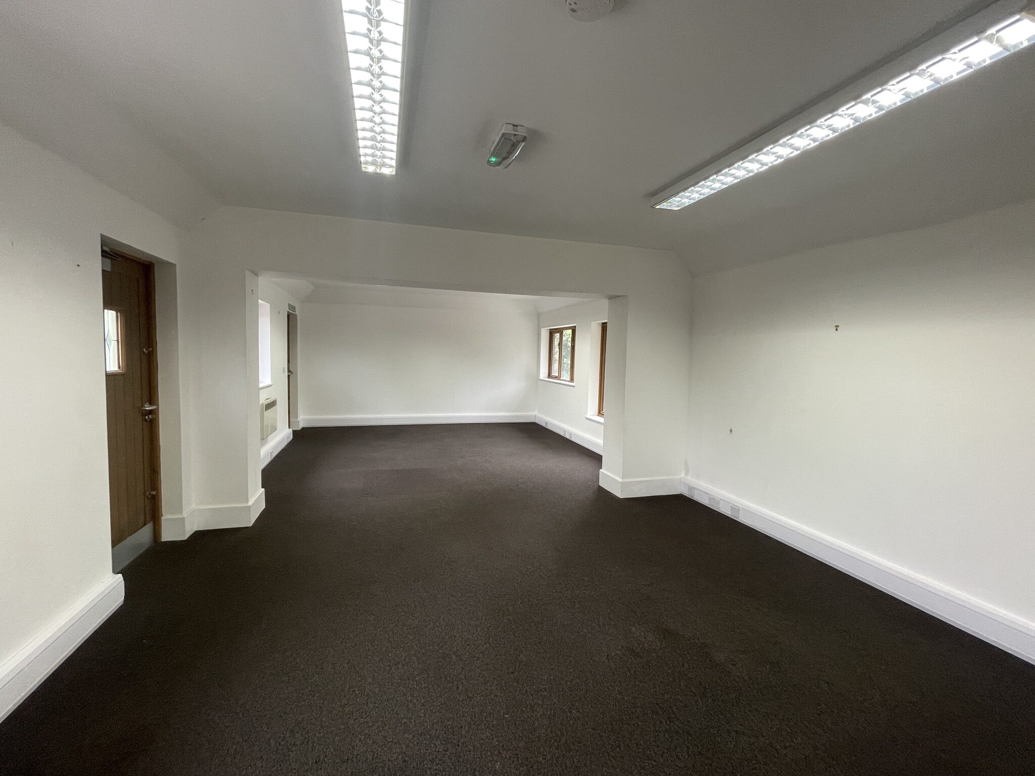 Tonbridge Rd, Mereworth for rent Interior Photo- Image 1 of 3