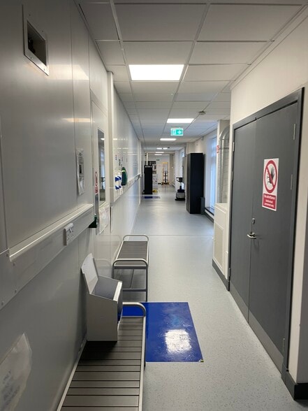 42 Research Ave N, Currie to rent - Building Photo - Image 3 of 15