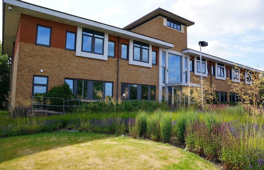 Timbold Dr, Milton Keynes for sale - Primary Photo - Image 1 of 1