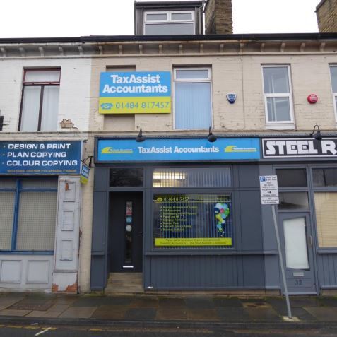 34 Bradford Rd, Brighouse for sale Building Photo- Image 1 of 1