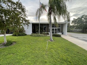 6801 S West Shore Blvd, Tampa, FL for rent Building Photo- Image 1 of 16