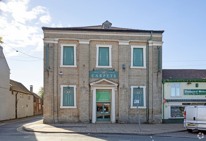 The Old Chapel, Brigg for sale - Primary Photo - Image 1 of 1