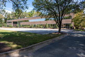 Former iHeartMedia Office | I-40/68 Corridor - Commercial Property