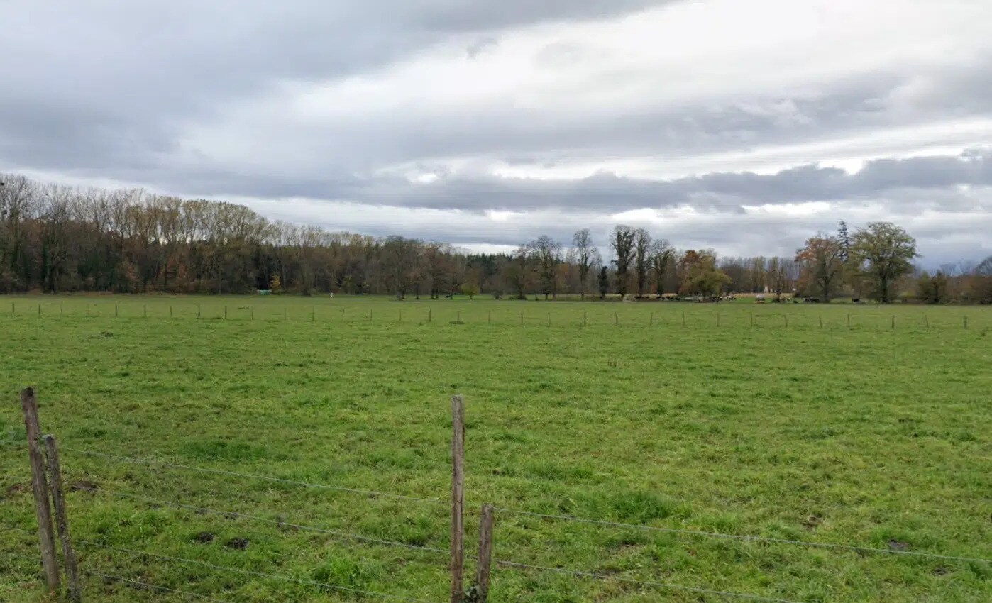 Land in Douvaine to rent Aerial- Image 1 of 3