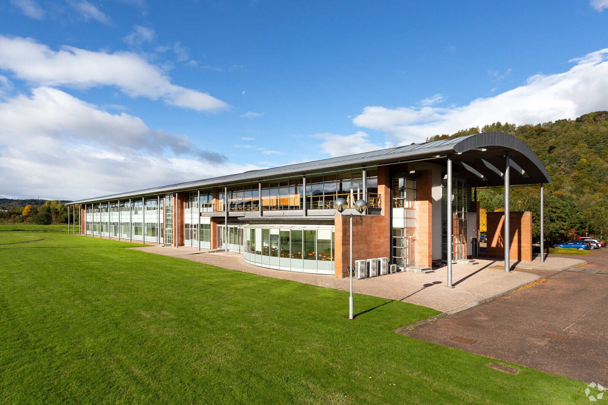 West Kinfauns, Perth for sale Primary Photo- Image 1 of 1