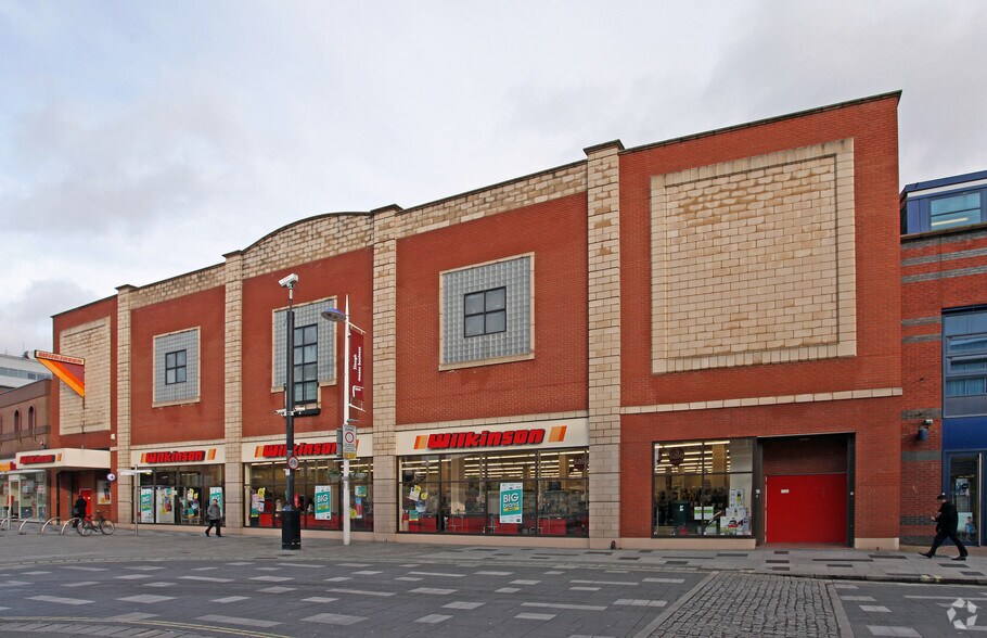 233-249 High St, Slough for sale - Primary Photo - Image 1 of 1