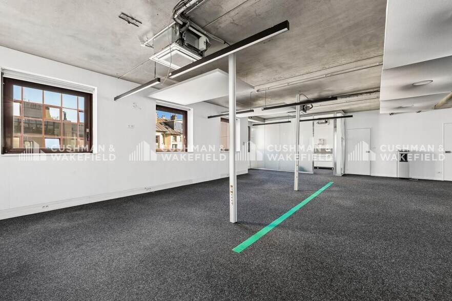 Office in Boulogne-Billancourt to rent - Interior Photo - Image 3 of 6