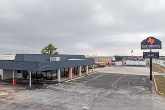 More details for 2105 S Water St, Burnet, TX - Retail for Sale