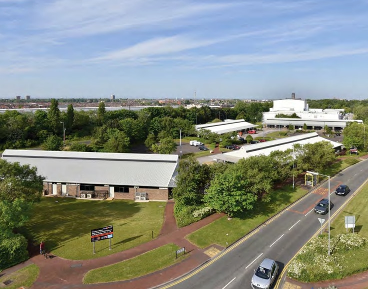 Wavertree Blvd S, Liverpool to rent - Building Photo - Image 3 of 4
