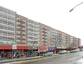 4125 Kissena Blvd, Flushing, NY for sale Building Photo- Image 1 of 1