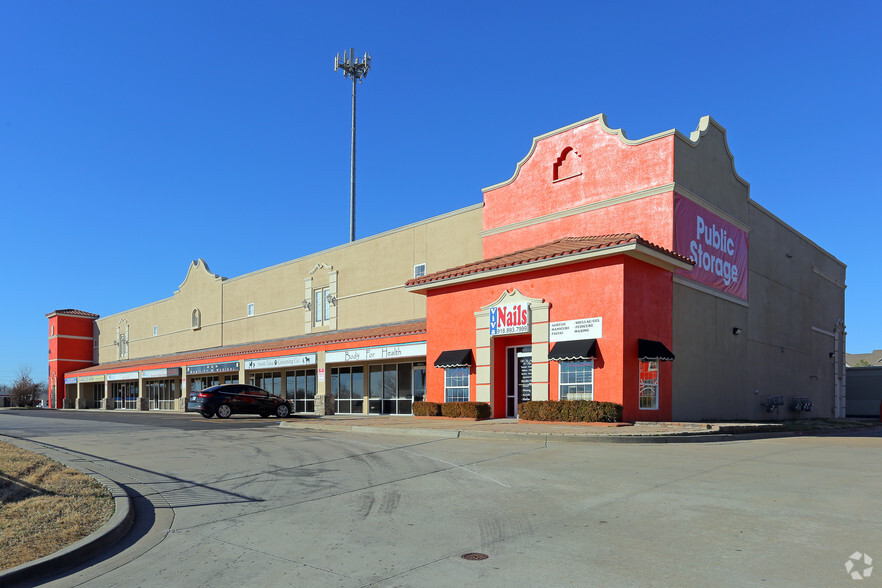 8303 E 81st St, Tulsa, OK for rent - Building Photo - Image 2 of 7