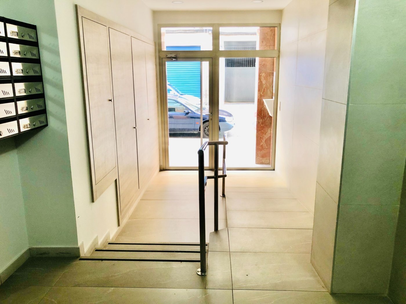 Carrer José Bernad Amorós, 3, Elche, Alicante to rent Lobby- Image 1 of 22