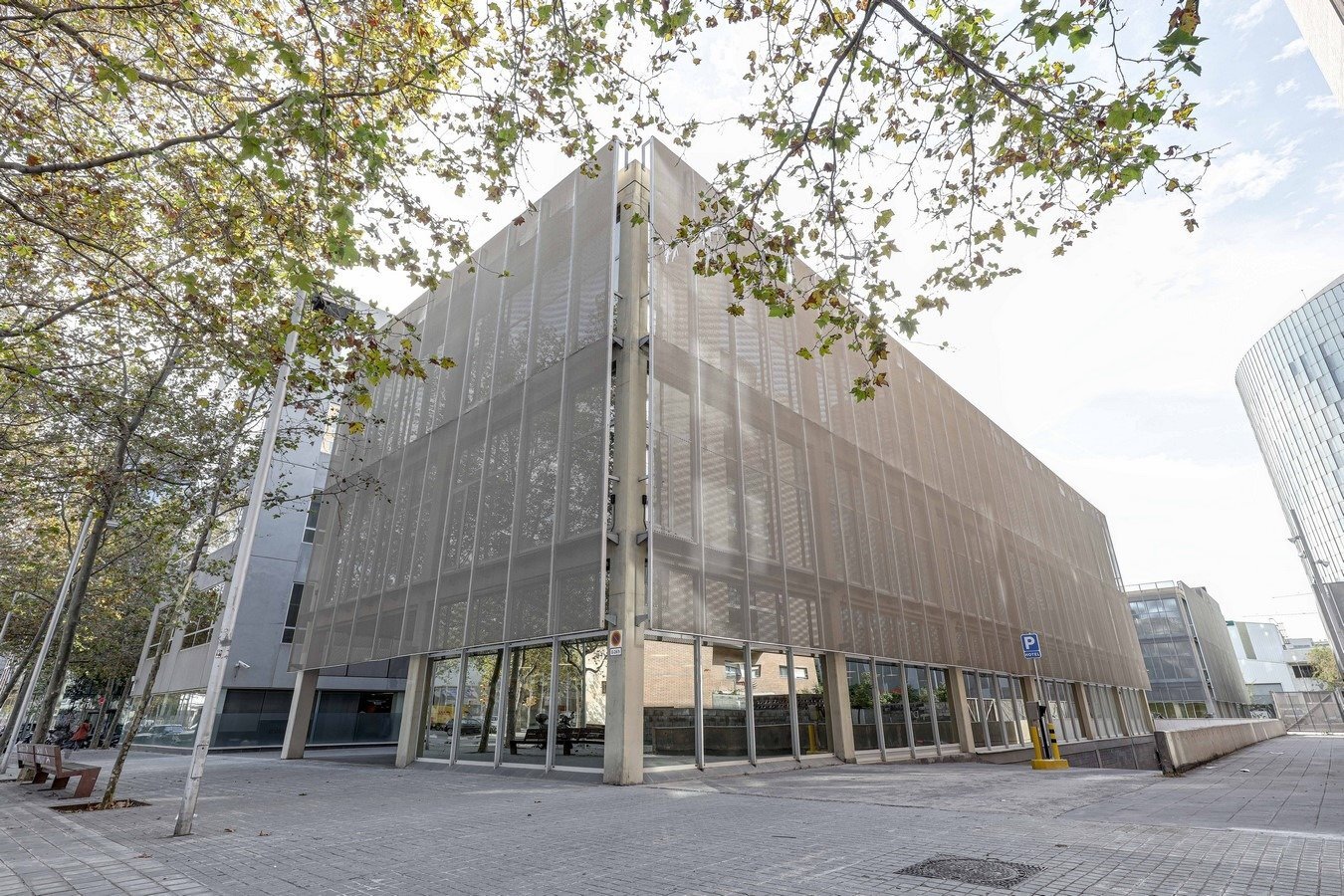 Office in Barcelona, Barcelona to rent Primary Photo- Image 1 of 6