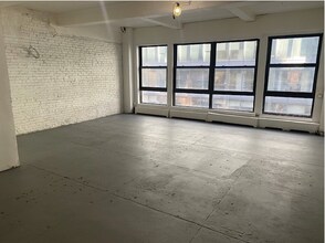 12 E 46th St, New York, NY to rent Interior Photo- Image 1 of 4