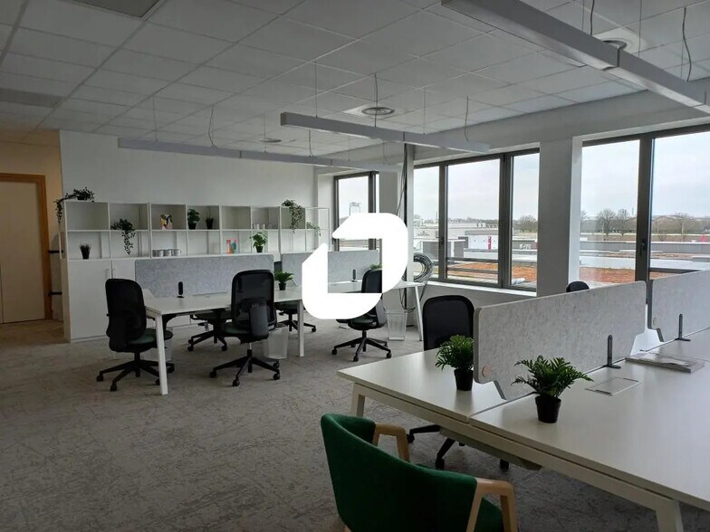 35 Allée De La Raperie, Villeneuve-d'Ascq to rent - Interior Photo - Image 3 of 7