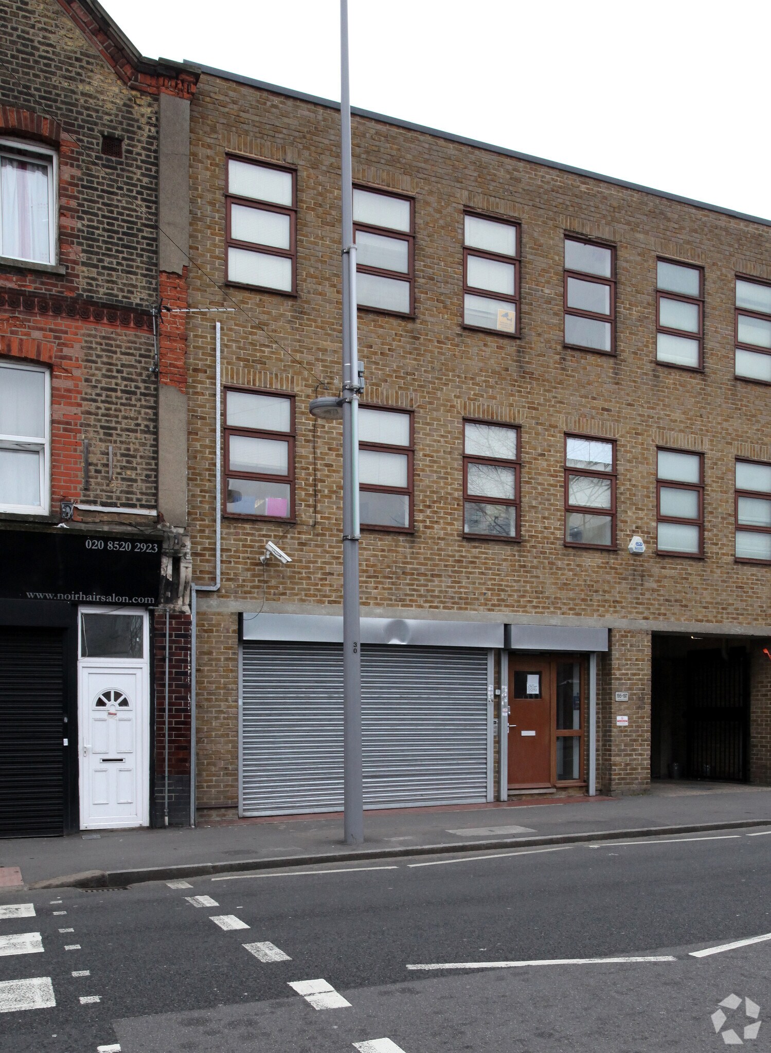 195-197 Wood St, London for sale Primary Photo- Image 1 of 1