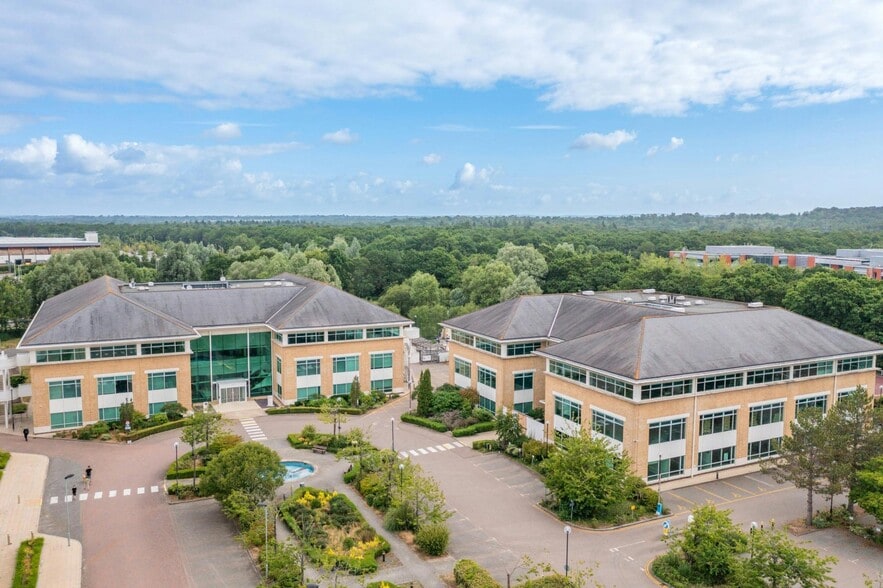 Office in Fareham to rent - Building Photo - Image 1 of 19