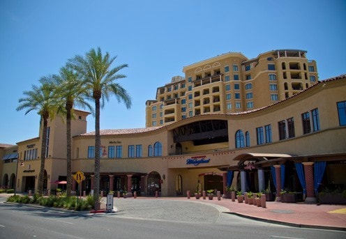 7135 E Camelback Rd, Scottsdale, AZ to rent - Building Photo - Image 1 of 9