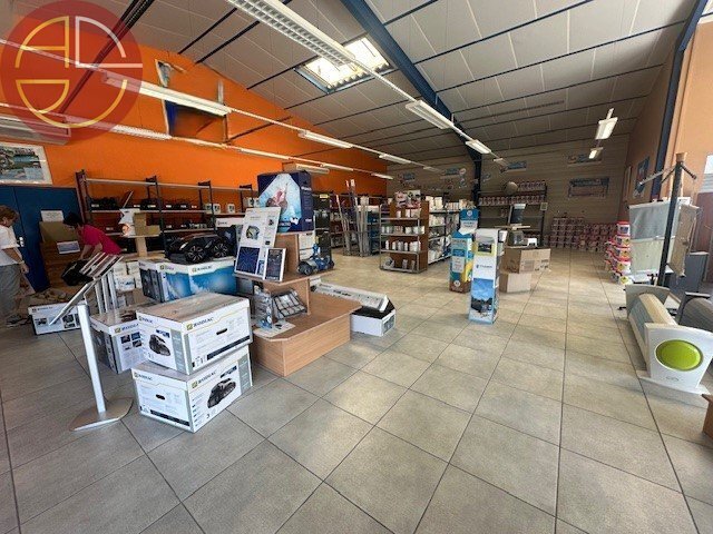 Retail in Cornebarrieu to rent - Building Photo - Image 2 of 6