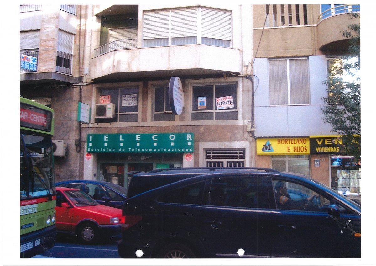 Office in Elche, Alicante to rent Building Photo- Image 1 of 2