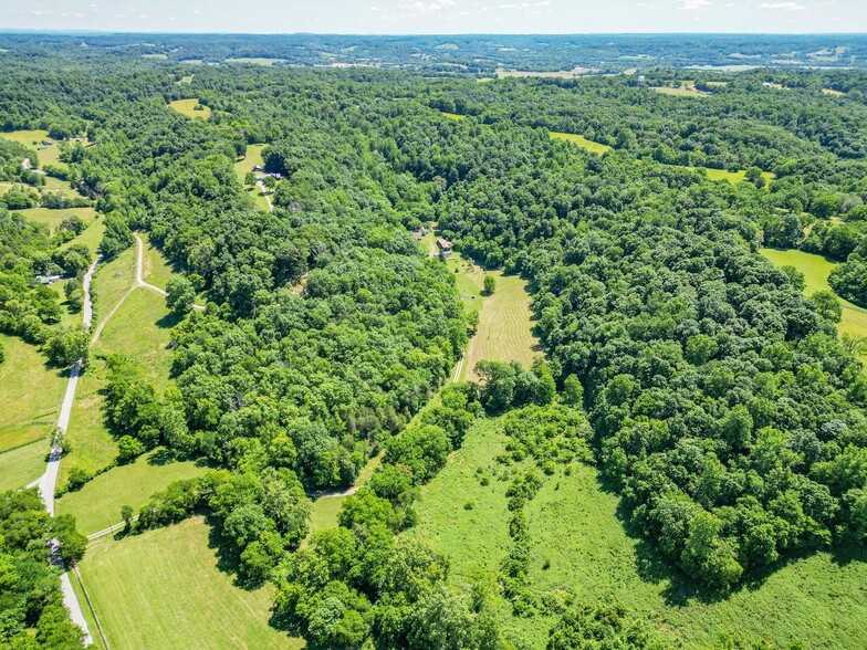 804 Ball Hollow Branch Rd, Lynnville, TN for sale - Primary Photo - Image 1 of 7