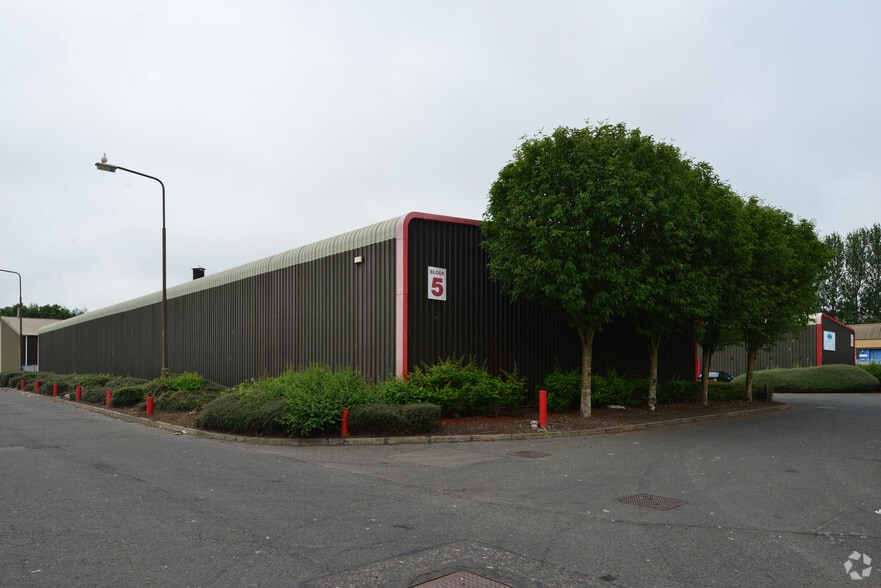 Whiteside Industrial Estate, Bathgate to rent - Building Photo - Image 2 of 4