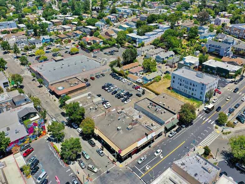 3510-3550 Fruitvale Ave, Oakland, CA for rent - Building Photo - Image 1 of 21