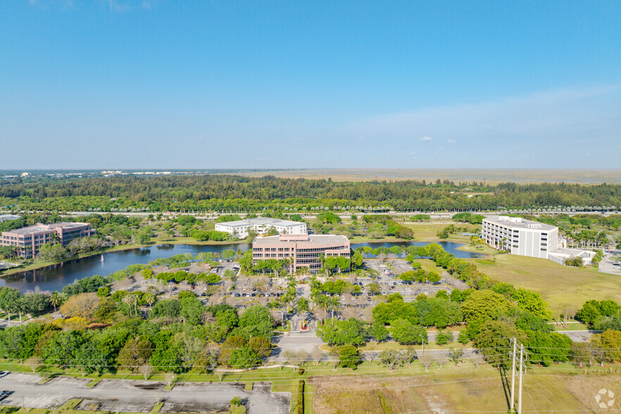 1301 International Pky, Sunrise, FL for rent - Aerial - Image 3 of 18