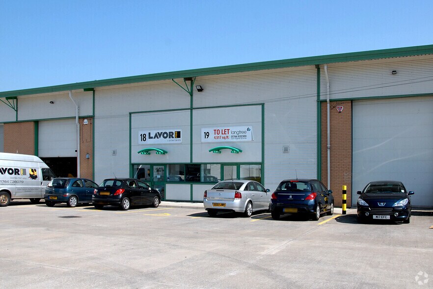 Park Court, Sherdley Business Park, St Helens to rent - Building Photo - Image 3 of 13
