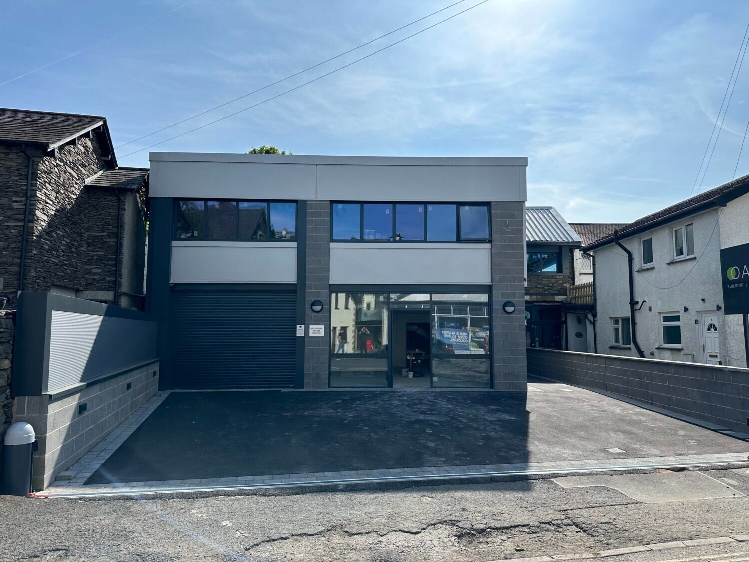 Longlands Rd, Windermere to rent Building Photo- Image 1 of 4