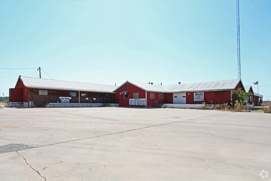 505 SE 4th St, Lindsay, OK for sale - Primary Photo - Image 1 of 1