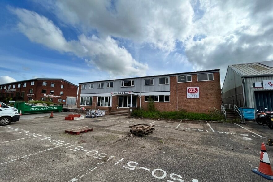 Alansway, Ottery St Mary to rent - Building Photo - Image 2 of 3