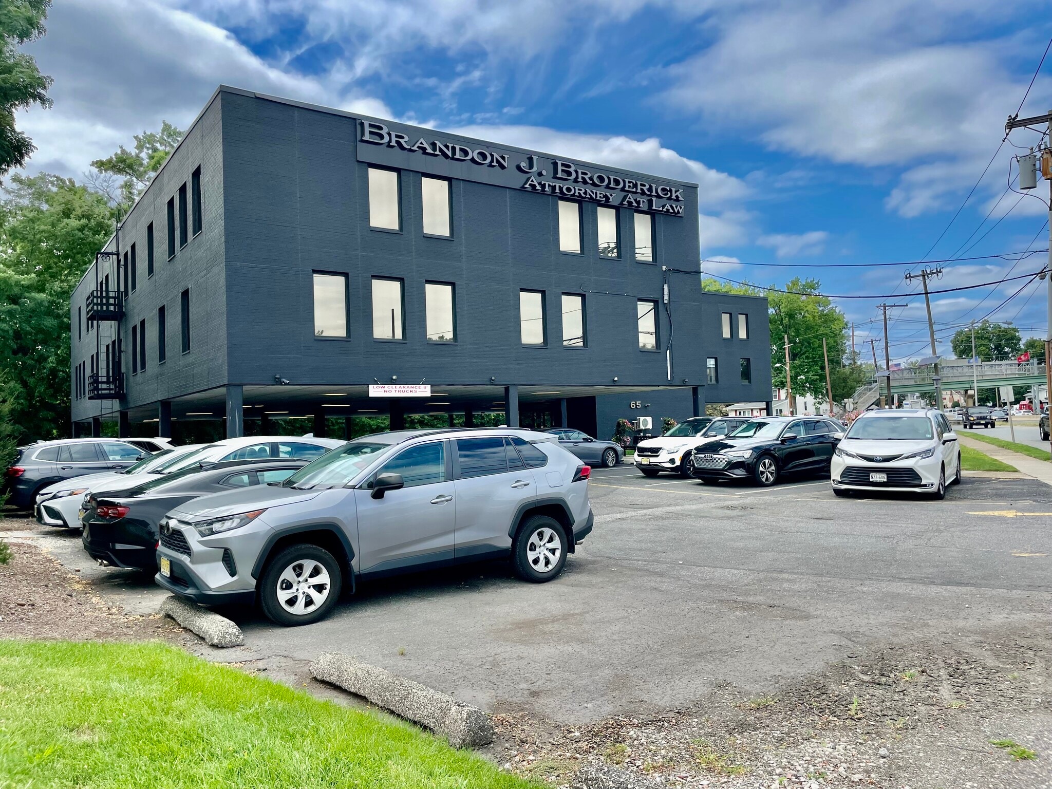 65 Route 4, River Edge, NJ to rent Building Photo- Image 1 of 3