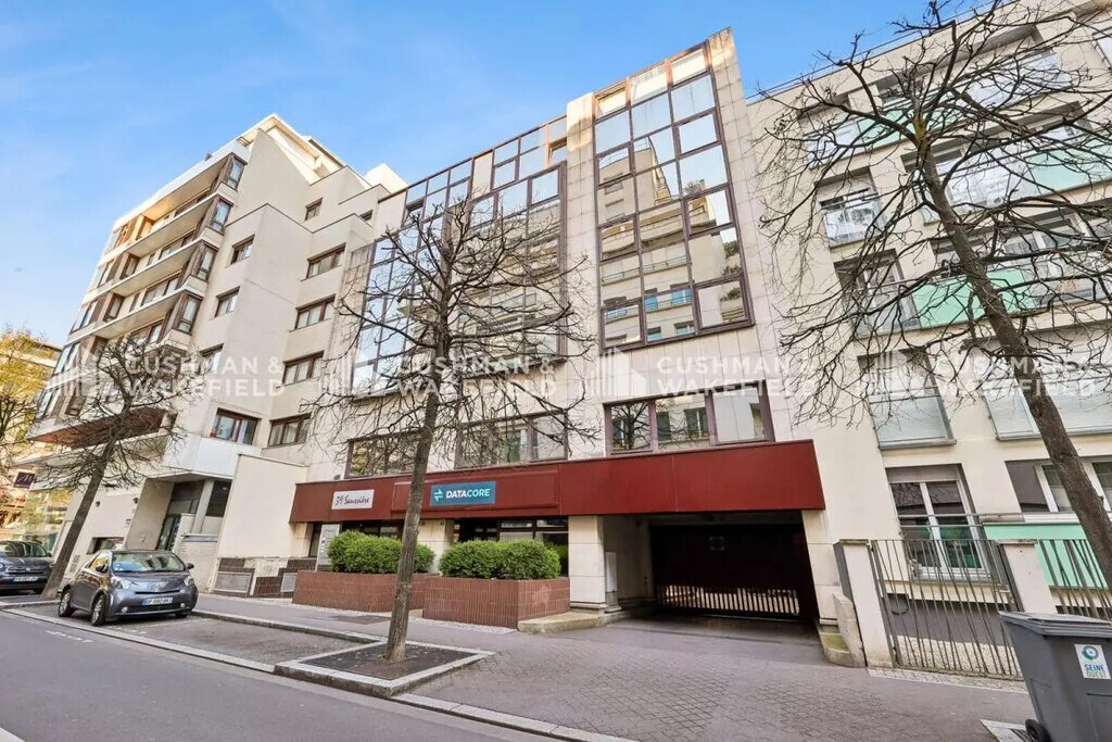 Location Bureaux 176 m² - Photo 1
