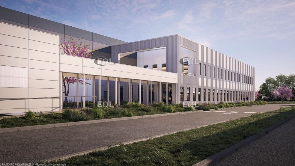 Industrial in Cavaillon for sale - Building Photo - Image 3 of 6