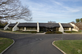 661 Penn St, Newtown, PA for sale Primary Photo- Image 1 of 1