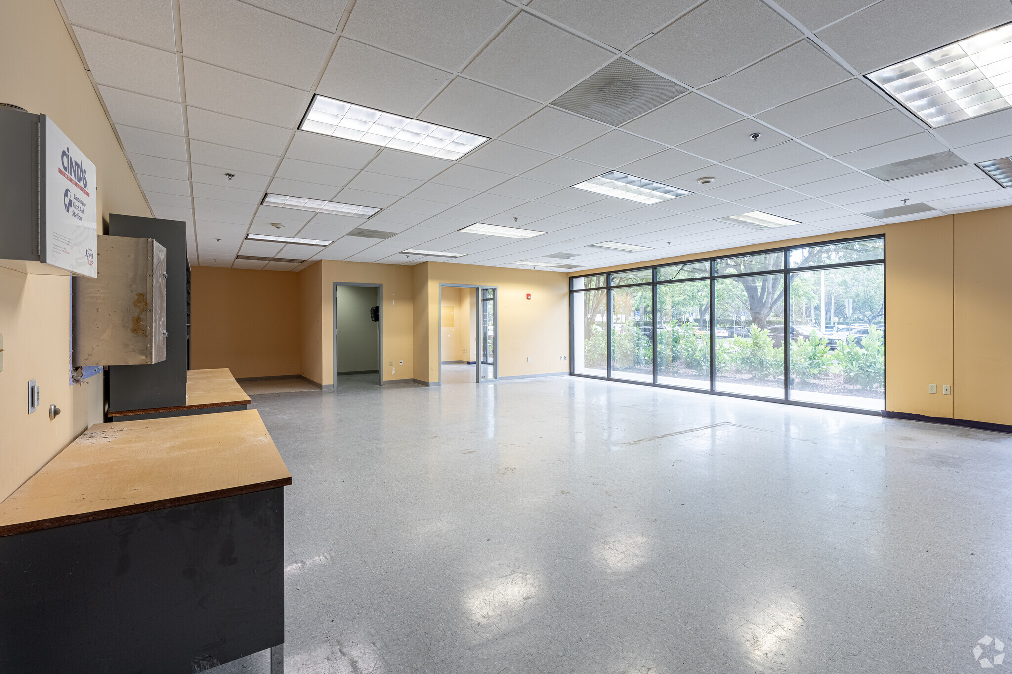 1600 SW 80th Ter, Plantation, FL to rent Interior Photo- Image 1 of 2