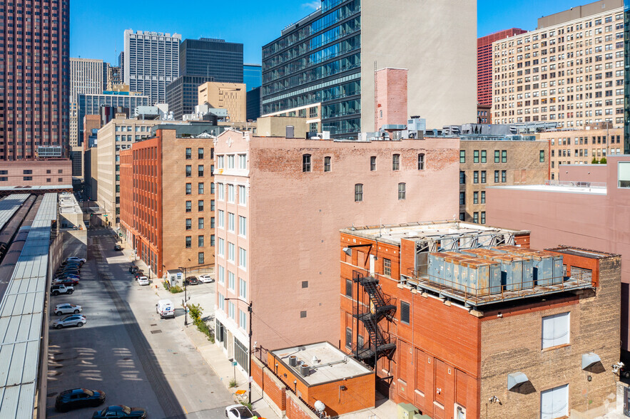 701 S LaSalle St, Chicago, IL for rent - Aerial - Image 3 of 3