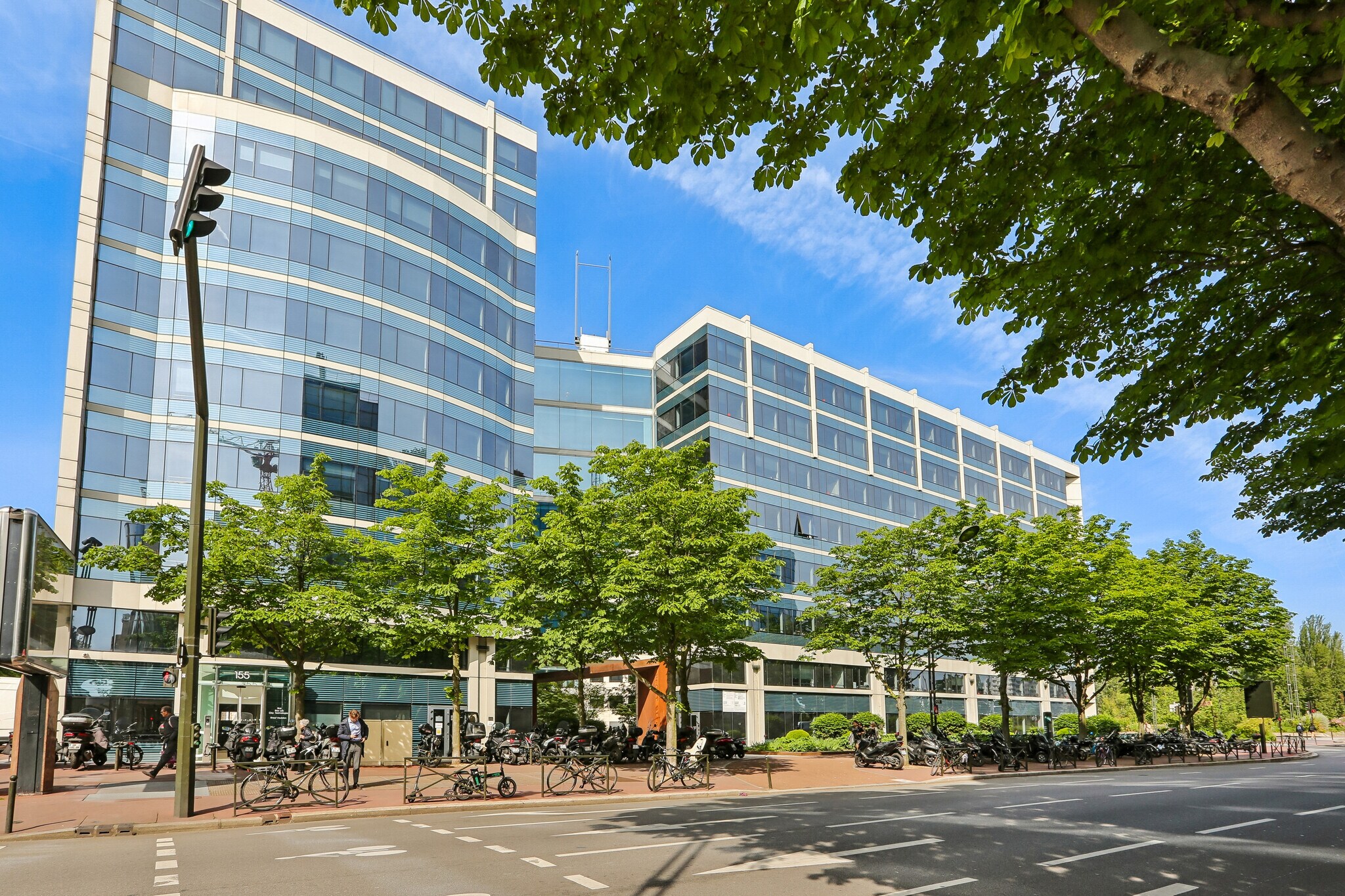 155-159 Rue Anatole France, Levallois-Perret to rent Interior Photo- Image 1 of 14