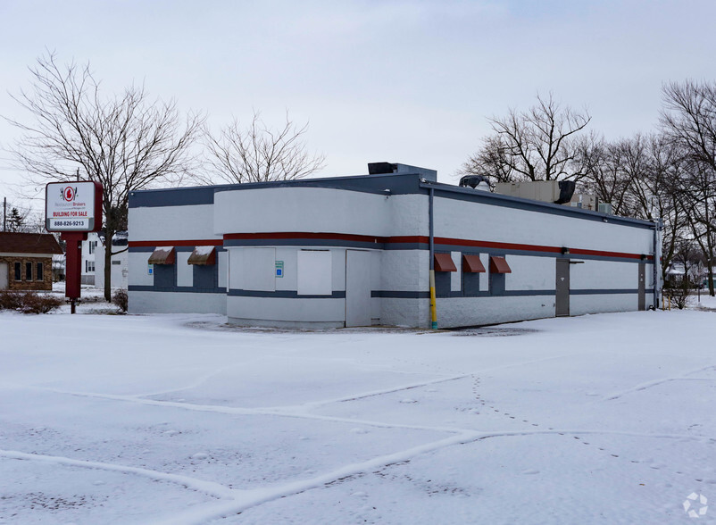 2020 Broadway St, Bay City, MI for sale - Primary Photo - Image 1 of 1