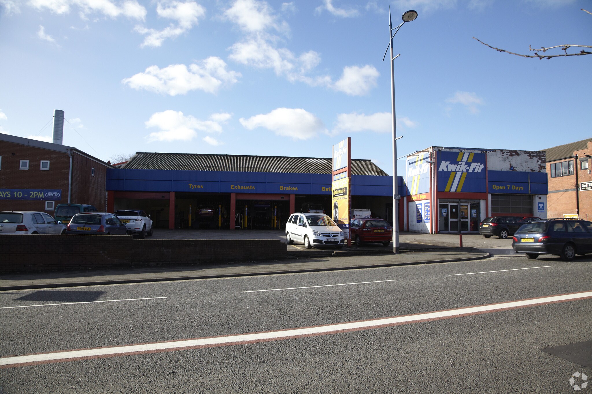 265 Bury New Rd, Manchester for sale Primary Photo- Image 1 of 1