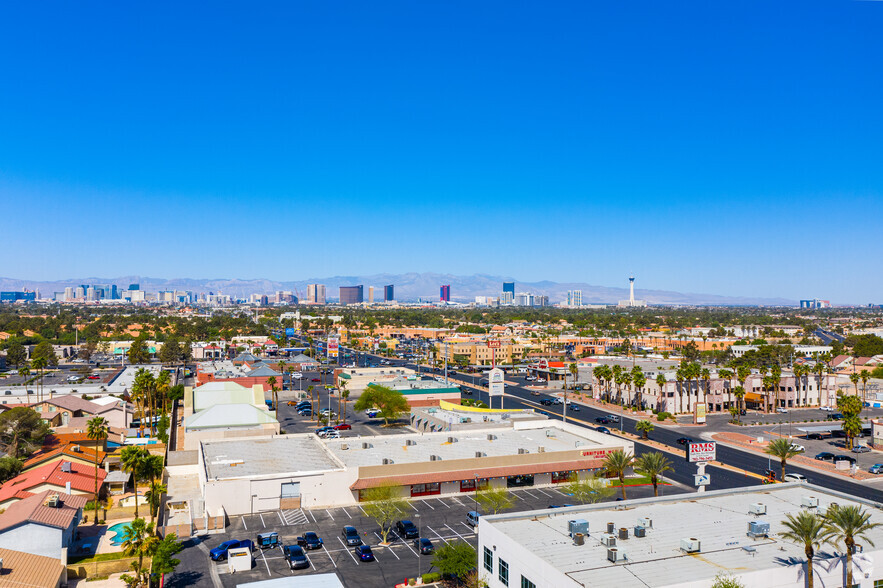 3565 E Flamingo Rd, Las Vegas, NV for rent - Aerial - Image 3 of 12