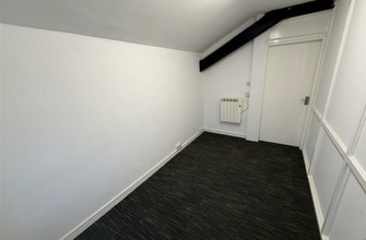 76 Graingers Ln, Cradley Heath to rent Interior Photo- Image 2 of 7