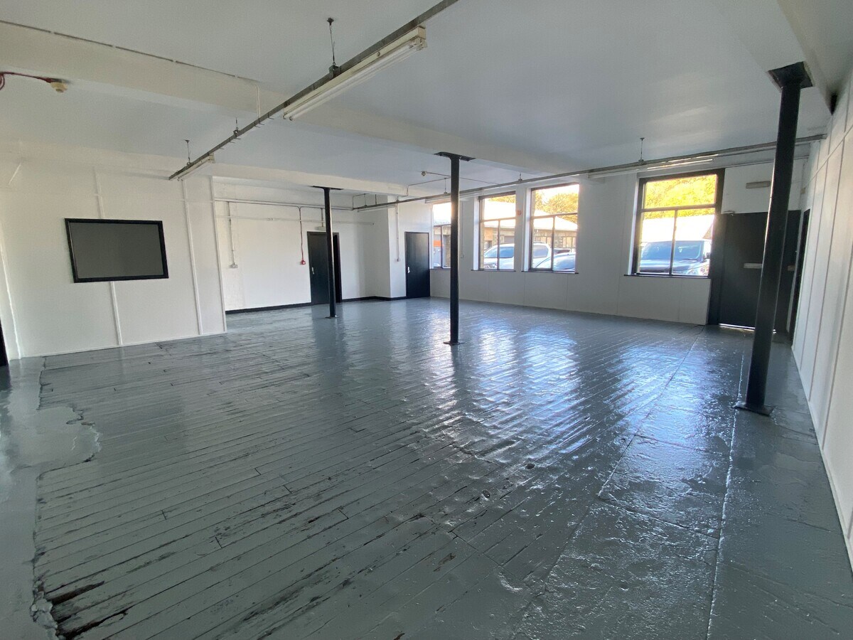 New Mill Rd, Holmfirth HD9 6PL UK