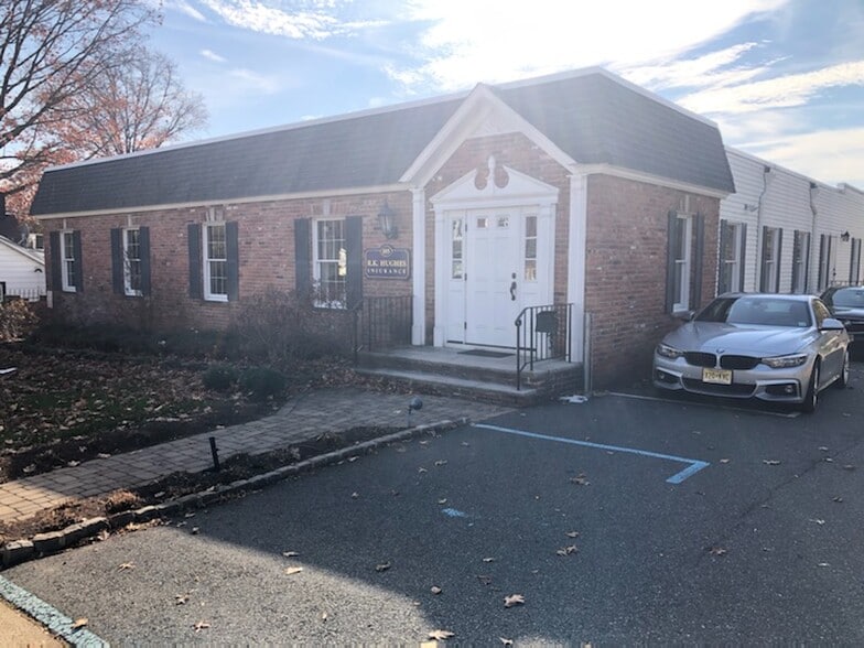 185 Kingsland St, Nutley 07110 UK