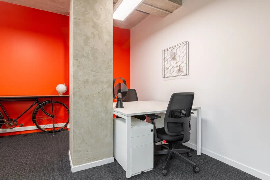 126 Avenue Du Général Leclerc, Boulogne-Billancourt to rent - Interior Photo - Image 2 of 35