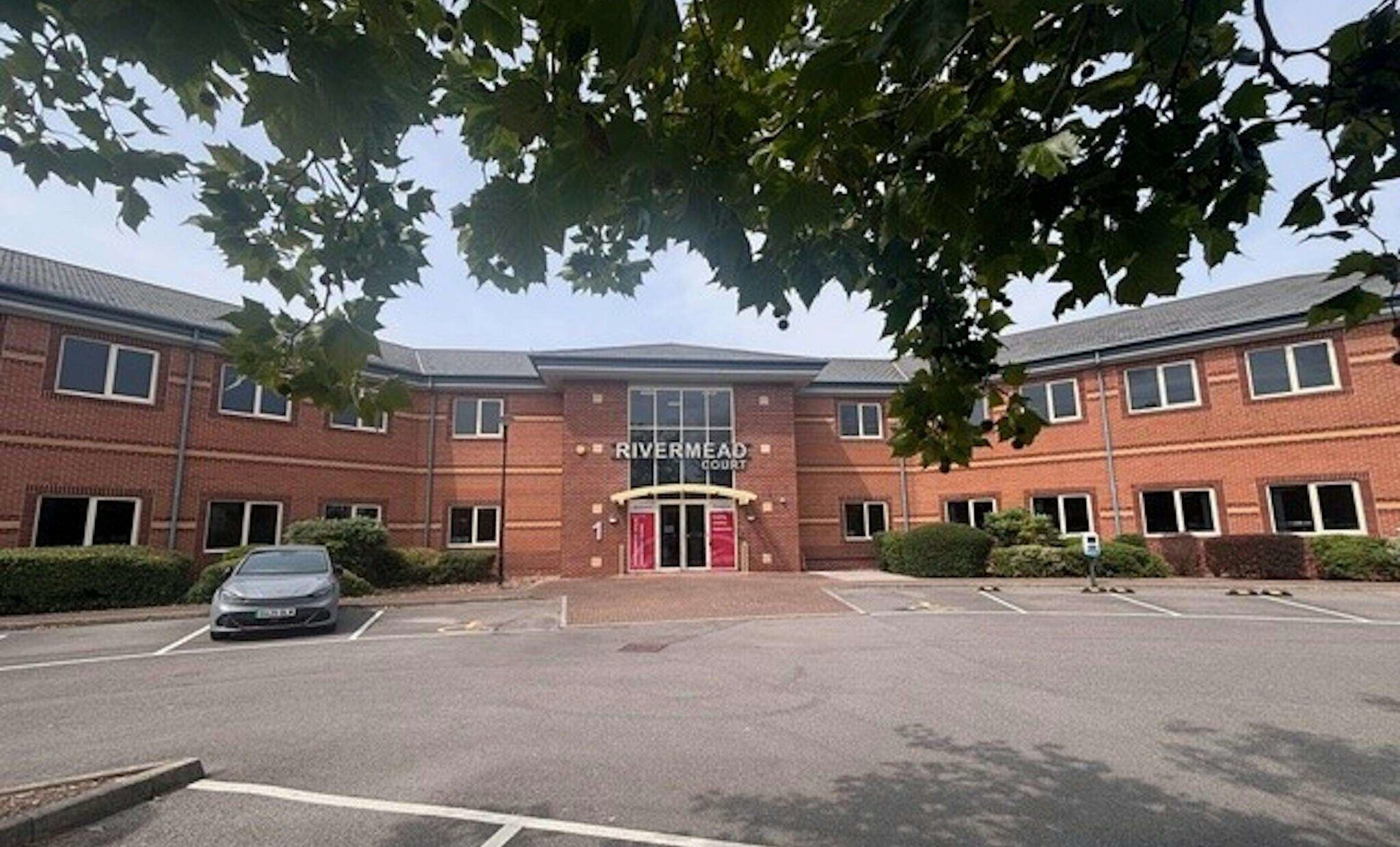 Rivermead Ct, Kenn to rent Building Photo- Image 1 of 3